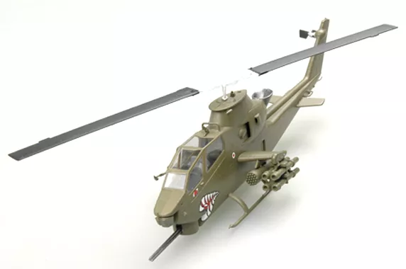 Trumpeter Easy Model - AH-1F based on German in capital letter 